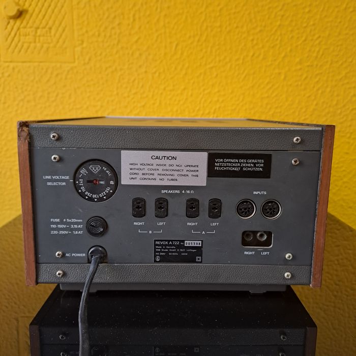 Revox A722 amplificador de potência