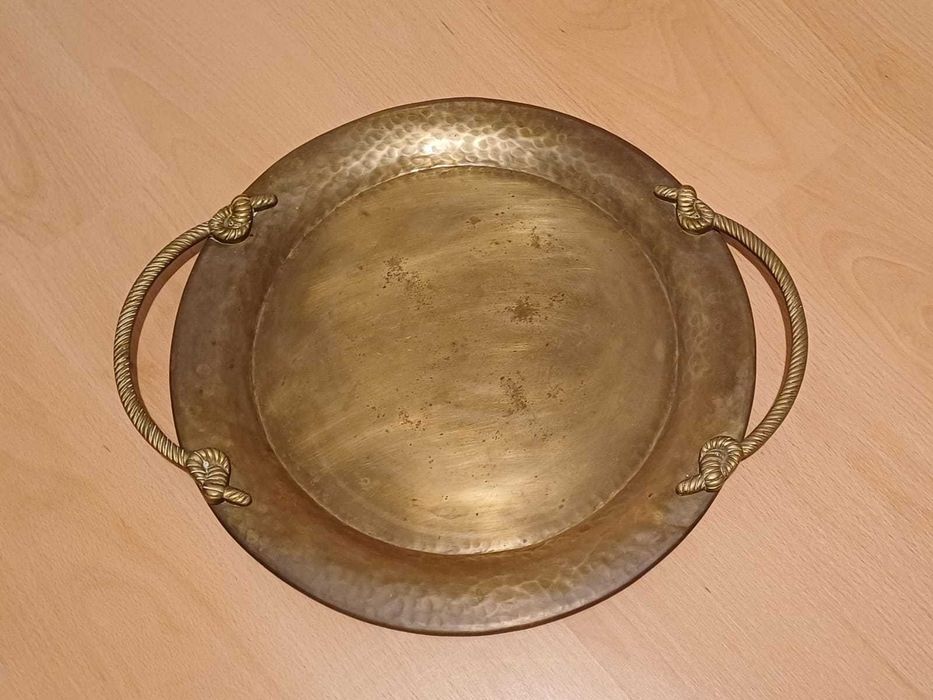 Antique Brass Tray (Diameter 45 cm)