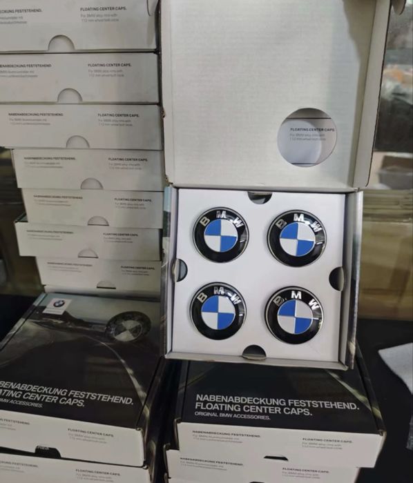 Bmw Floating center caps
