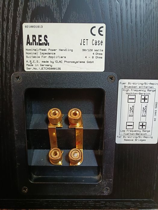 Kolumny monitory Ares elac Jet case wstęga