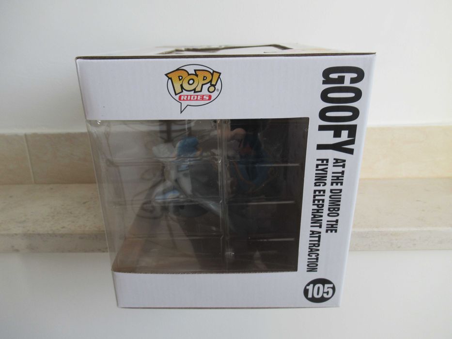 Funko Pop Goofy at the dumbo the flying elephant attraction - Disney