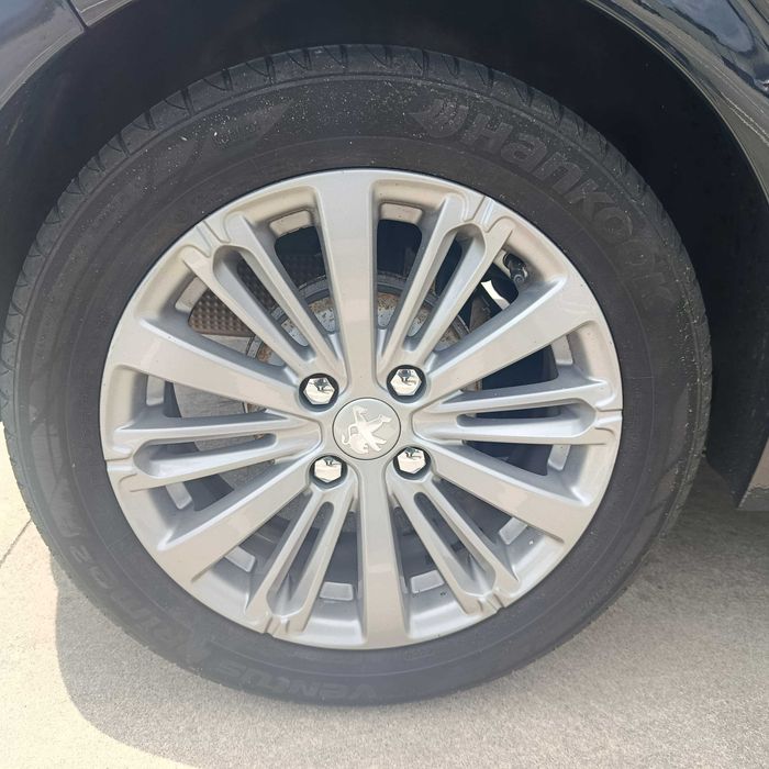 Peugeot 208 1.2 PureTech Style
