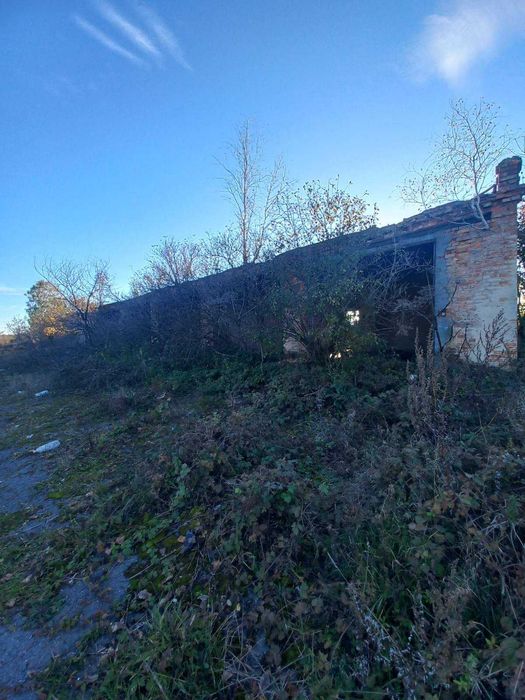 Нежитлова будівля с. Батятичі