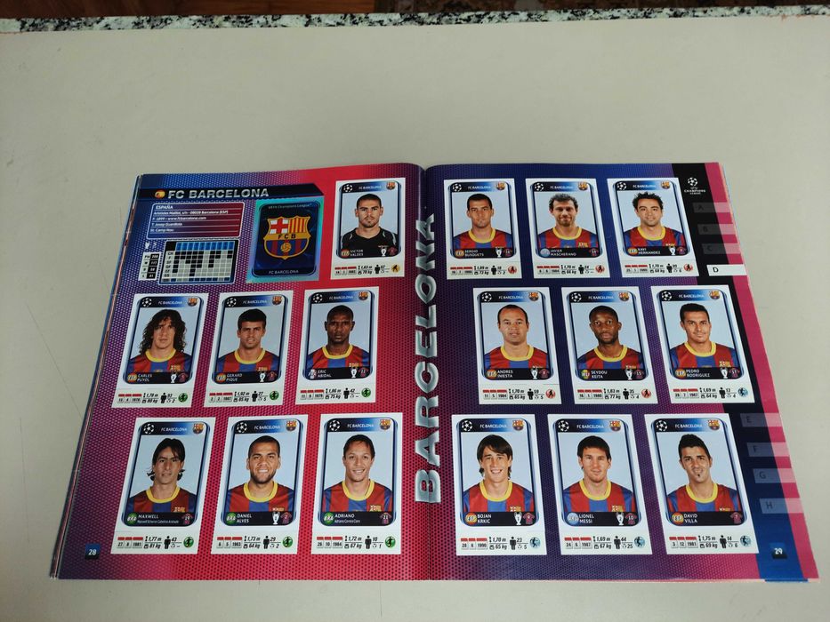 Caderneta de Futebol Champions League 2010/2011 Completa como NOVA