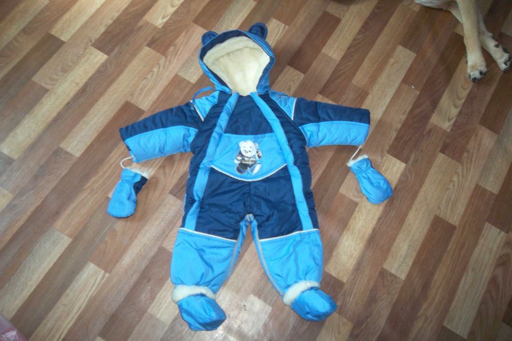 Продам новый детский зимний комбинезон на кроху