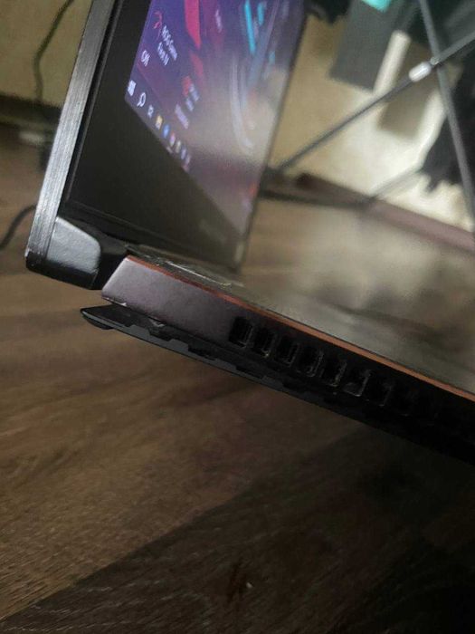 Игровой тонкий ноутбук Asus ROG zephyrus gx501 геймерский