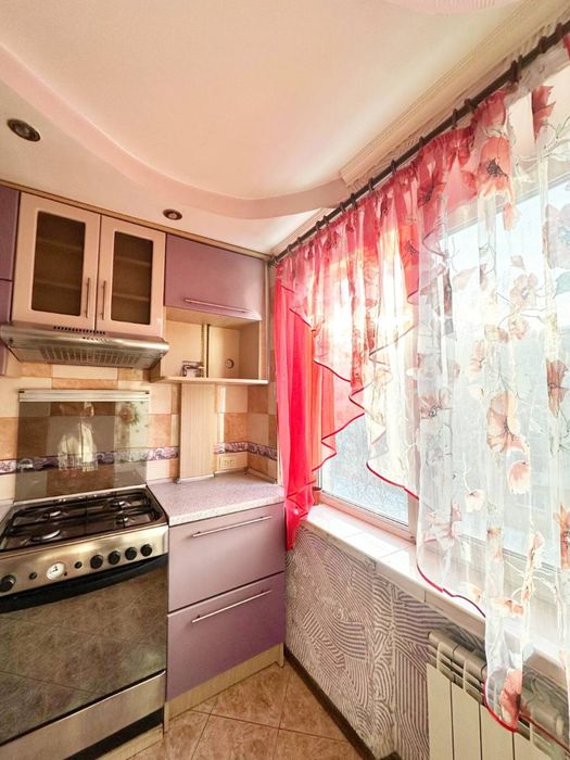 Продаж великої 2кім. квартири. Ремзавод Льотна