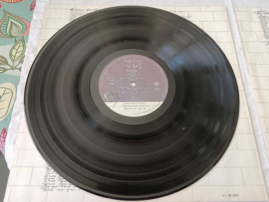 Pink Floyd – The Wall (LP  Edição Original 1979  Rock Progressivo / Art Rock  Boa Condição  Edição Francesa)