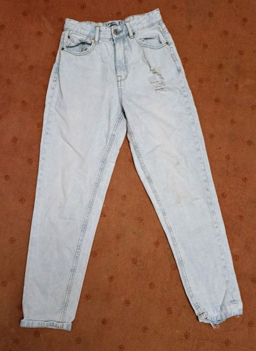 Jeansy FB Sister. Rozmiar XS