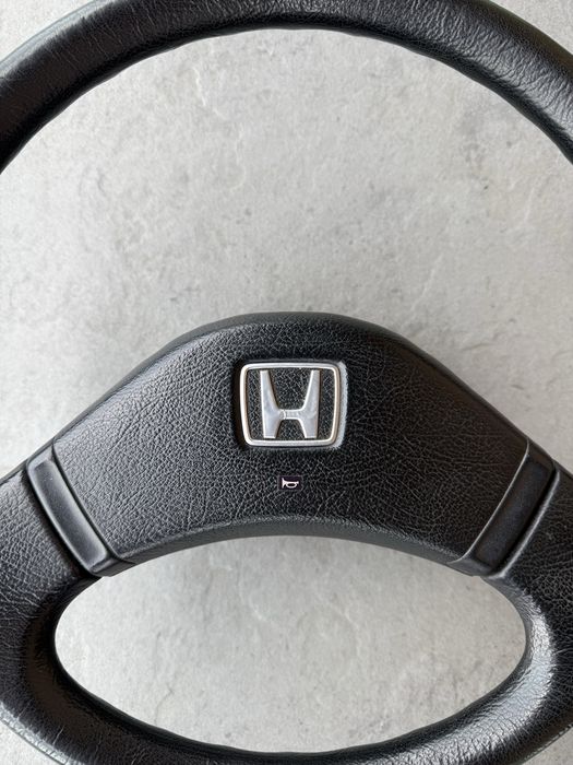 Kierownica Honda Civic 1988-91 CRX - bardzo dobry stan