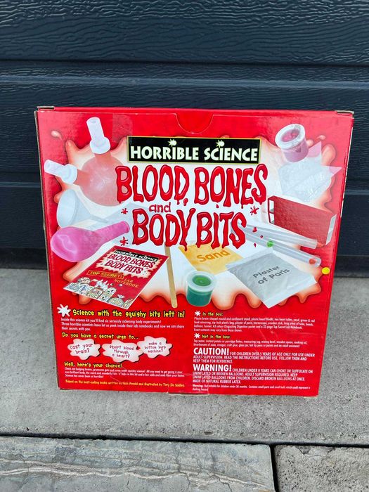 Zestaw eksperymentalny dla dzieci Blood Bones and Body Bits / ANG
