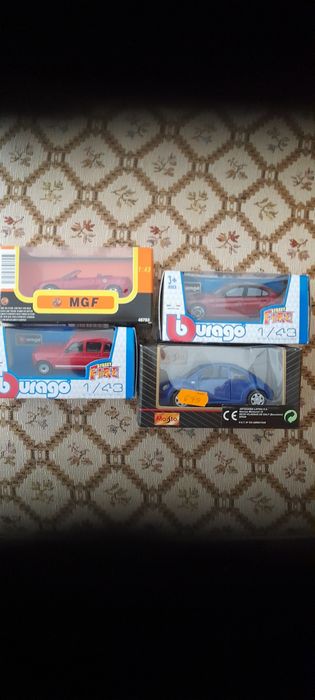 Miniaturas novas 1:43 várias marcas e modelos
