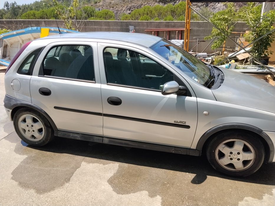 Carro Opel Corsa 1.2