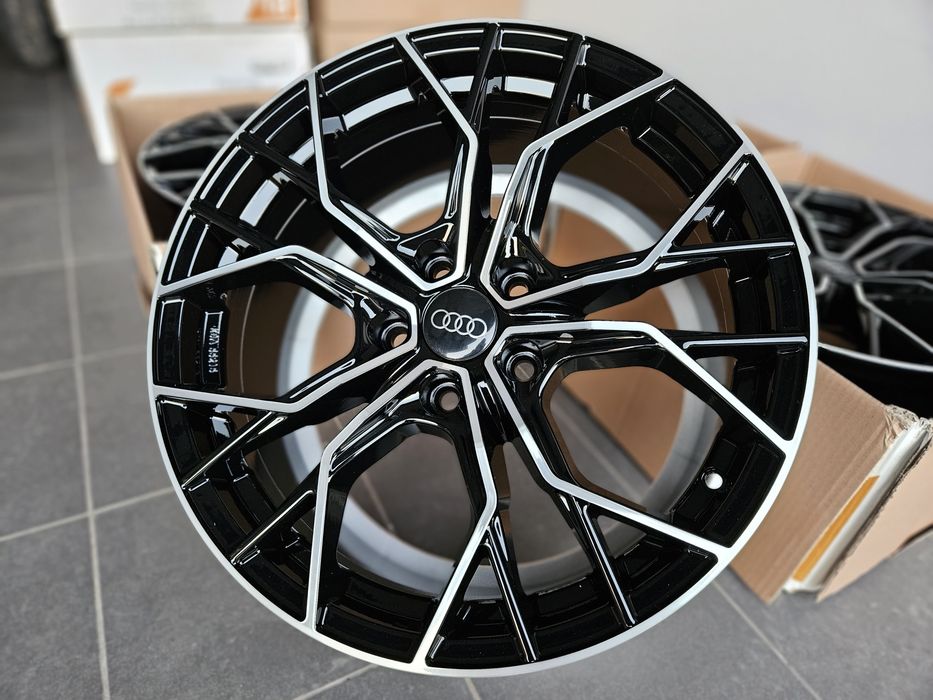 Audi 19 " Nowe 5x112 A3 / S3 8V 8Y 8P / Q2 / Q3 Felgi Czarne Poler TÜV