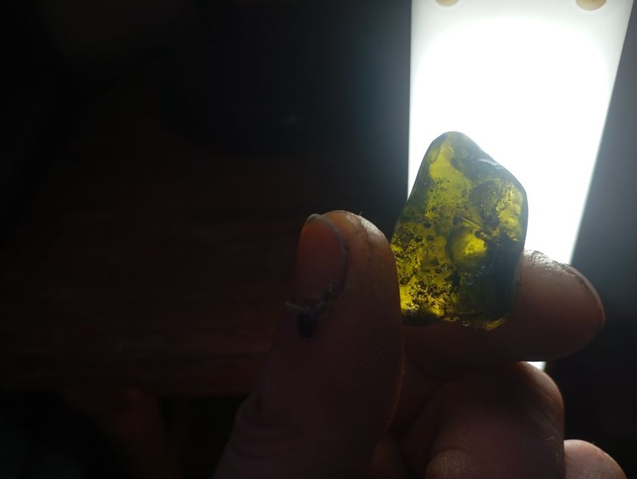 Mołdawit ok. 3 cm 8g