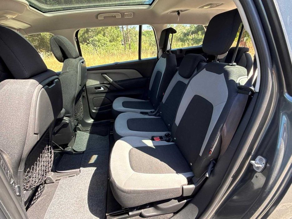 Citroën C4 Picasso — fotografia 7