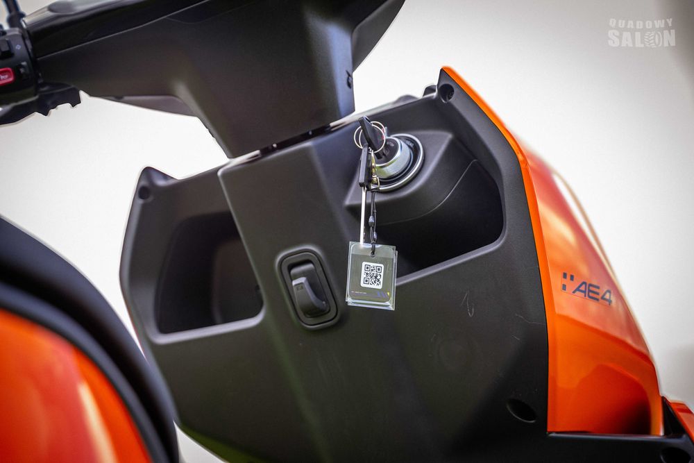 Motorower Skuter Zeeho AE4 od 14 lat, bezpieczny, abs ekologiczny