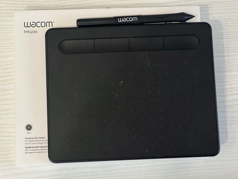 Графічний планшет wacom intuos s