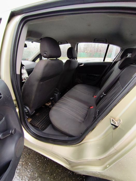 Opel Corsa 1.2B // 2010 // LPG // Zadbana // Raty // Zamiana //

Samoc