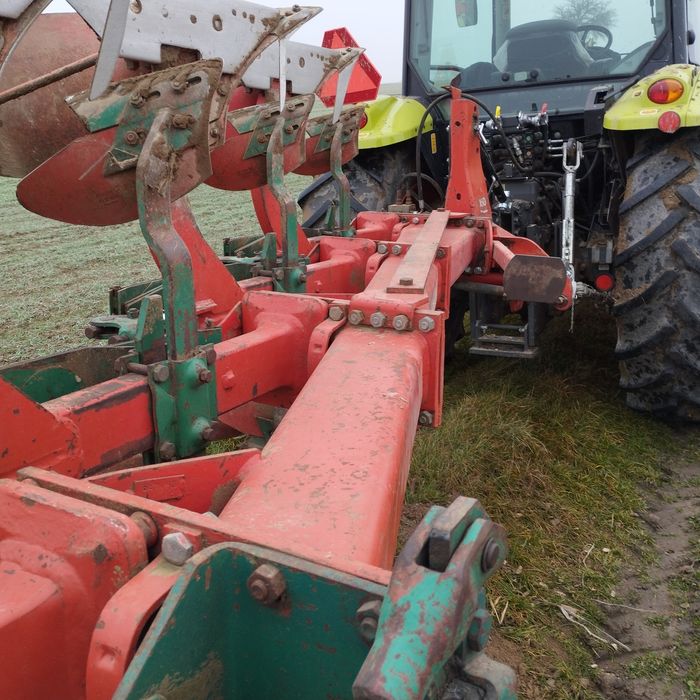 Pług Kvernaland F 160 resor obrotowy 4 skibowy resor