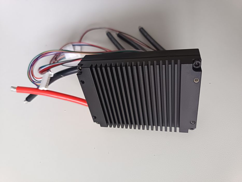 Sterownik ESC VESC Makerbase MKSESC 60100HP 60V 100A Alu PCB BLDC