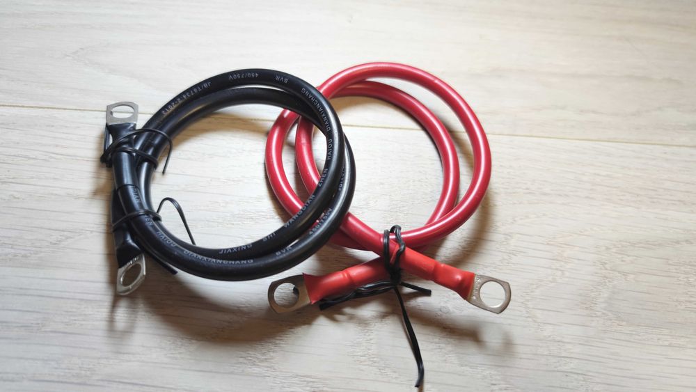 Інвертор/перетворювач напруги SOLARTRONICS UPS 12V 1000/2000 PURE SINE