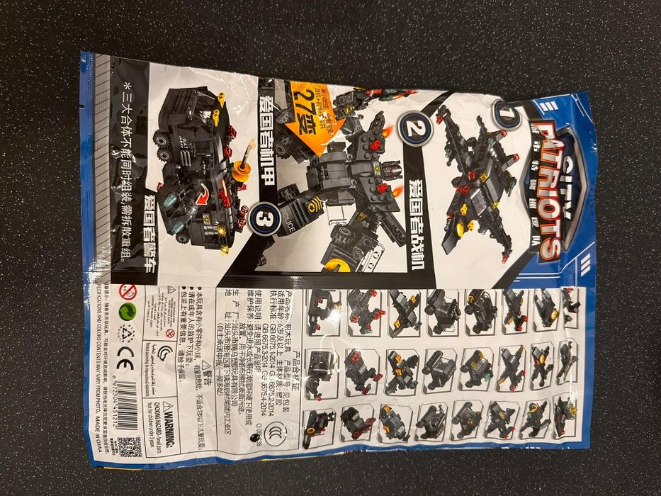 Klocki samochód dla dzieci motor gify prezent 500 el.