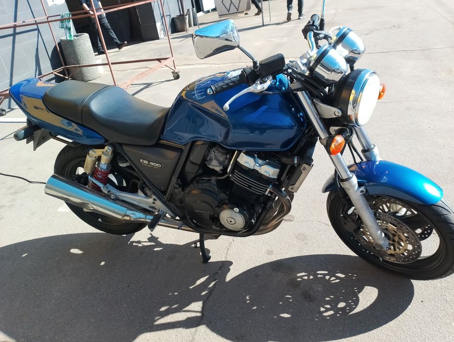 Мотоцикл Honda CB400