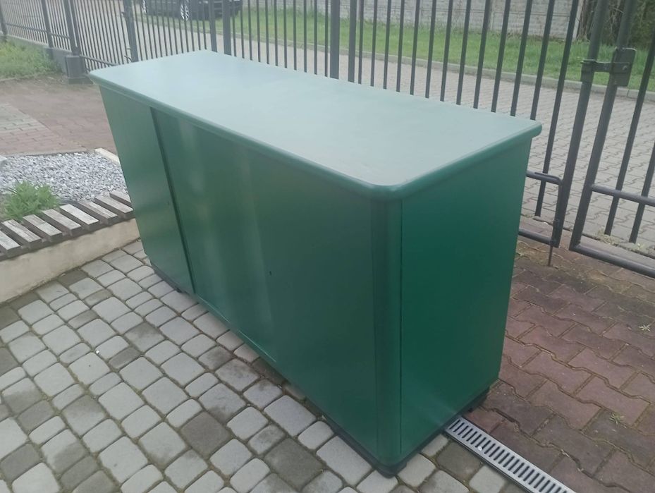 Sprzedam odrestaurowaną komodę