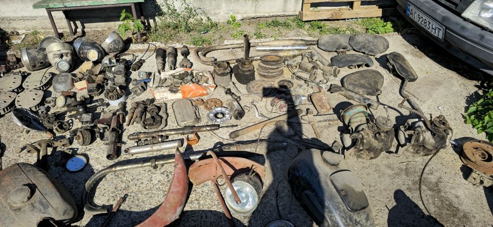 Мотоцикл під реставрацію М-72, К-750