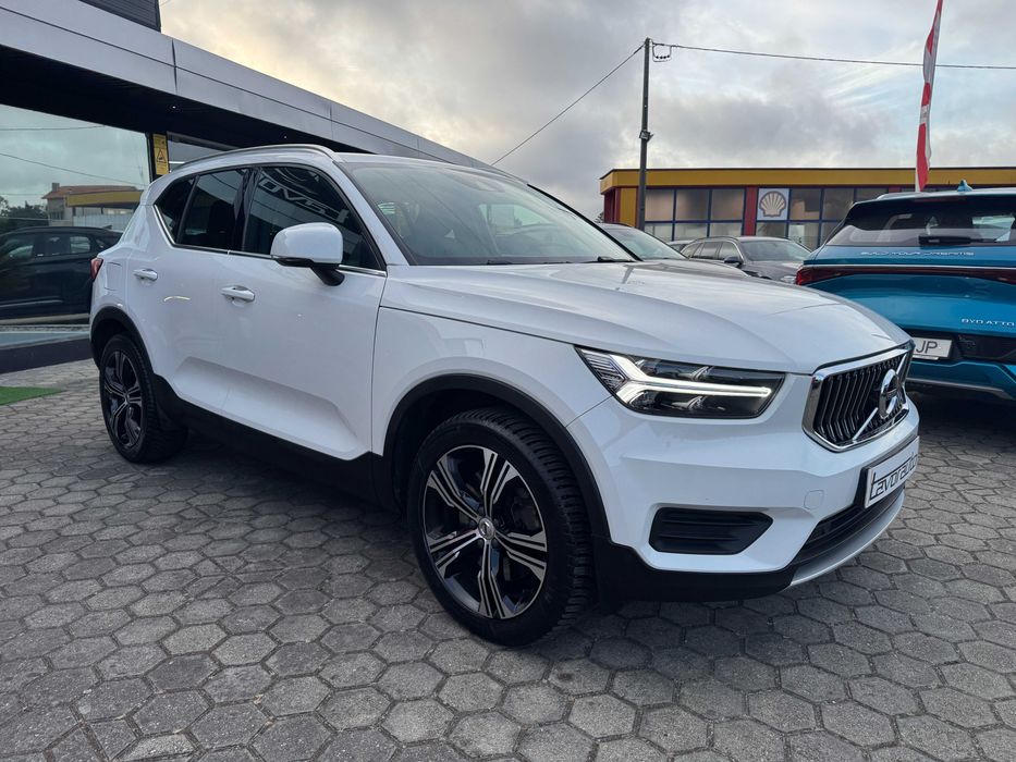 Volvo XC 40 1.5 T4 PHEV Core — photo 2