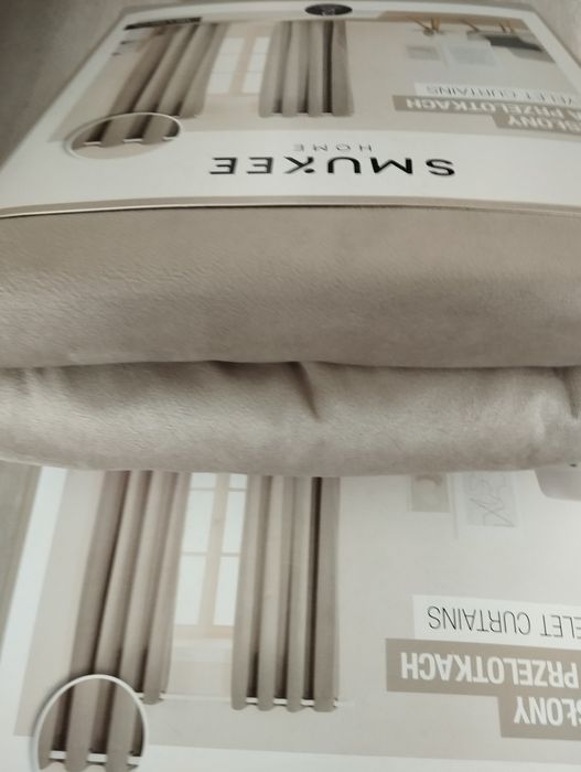 4 beżowe zasłony aksamitne welurowe Smukee 4x zasłona przelotki