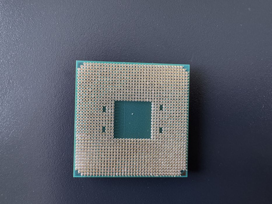 Процесор AMD Ryzen 5 3600 (6 ядер / 12 потоків) Socket AM4