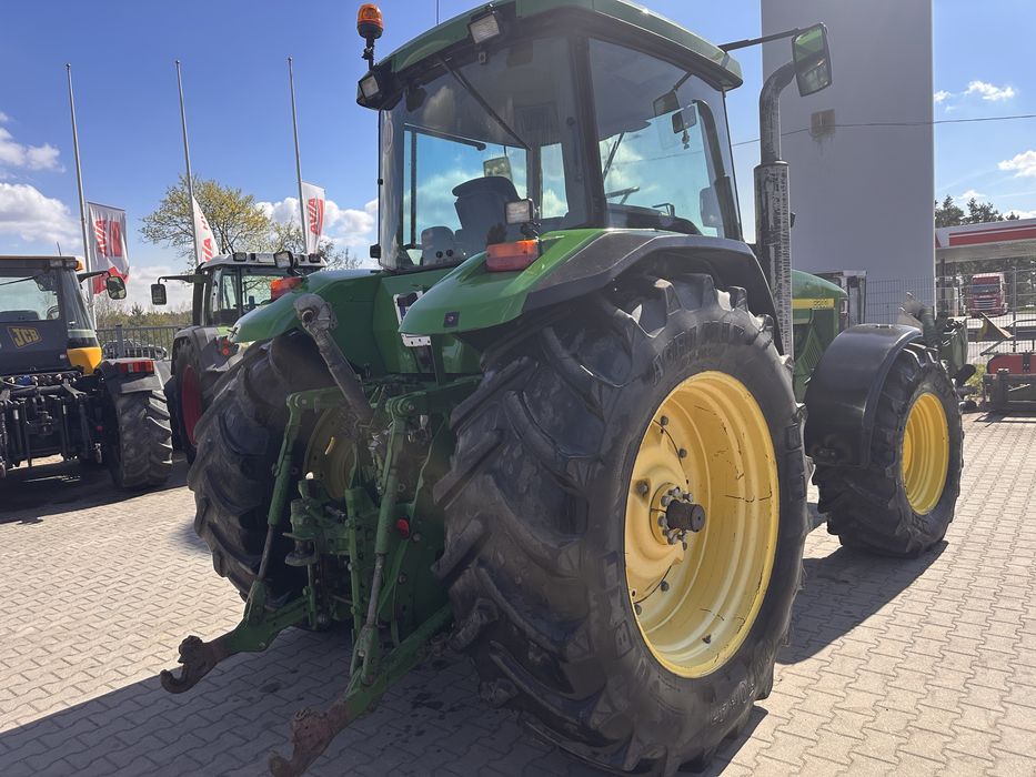 John Deere 8200 8.1 pojemność