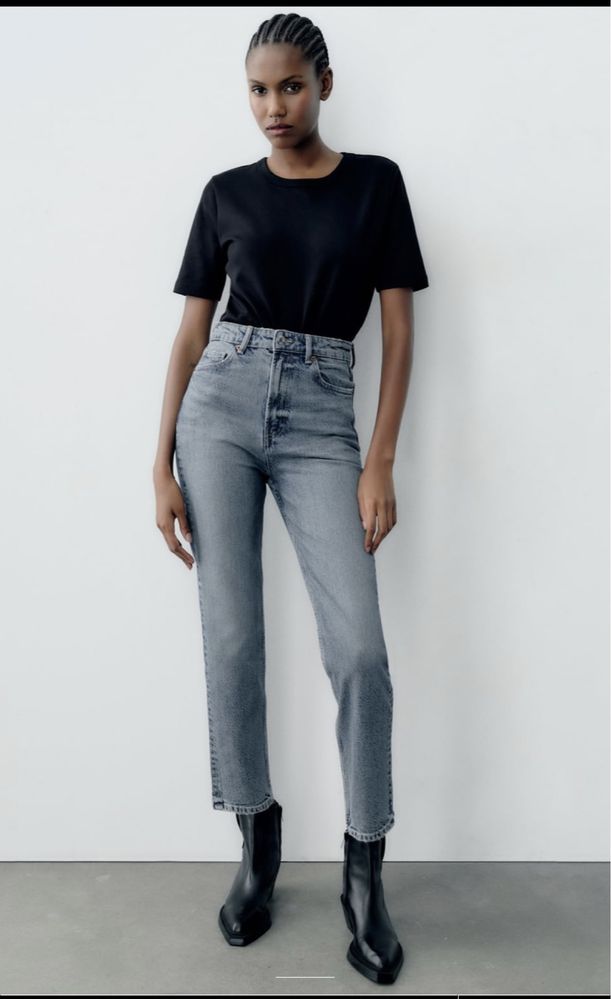 Zara edited best sale mom jeans