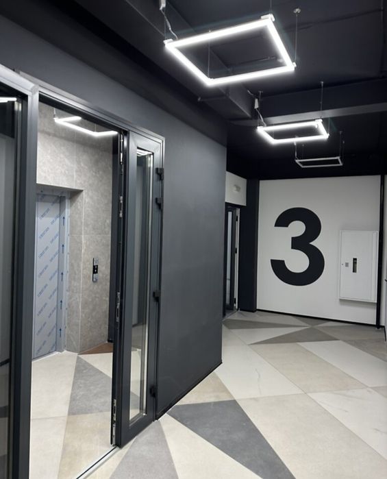 Здається комерційне приміщ. БЦ Лондон на вул. Шашкевича, площа 99 кв.м