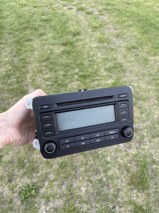 radio fabryczne oryginalneod golf 5 sprawne czyta płyty szybka wysyłka