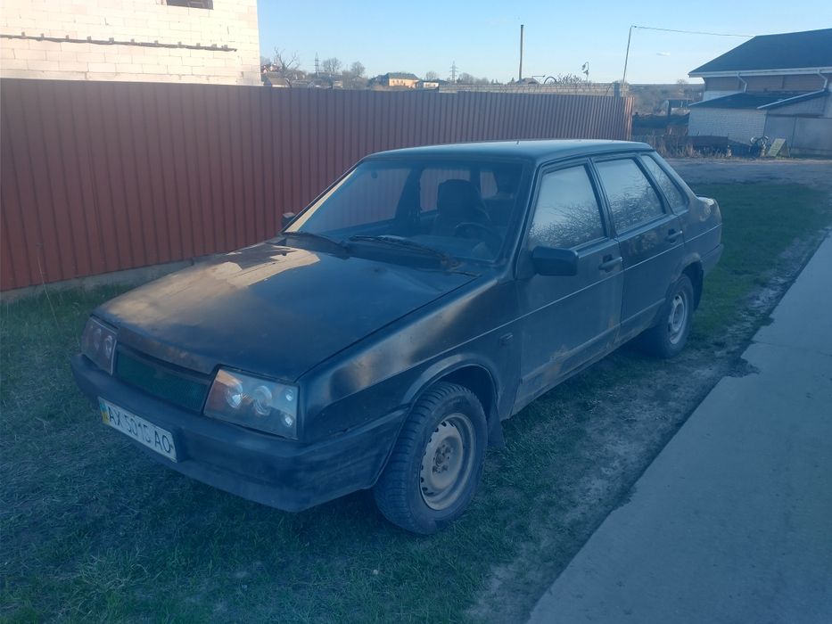 Продам машину 99