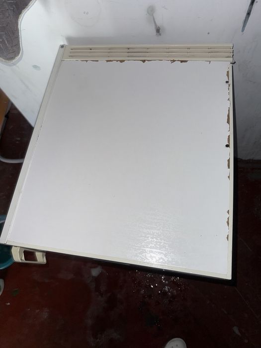 холодильник в робочому стані