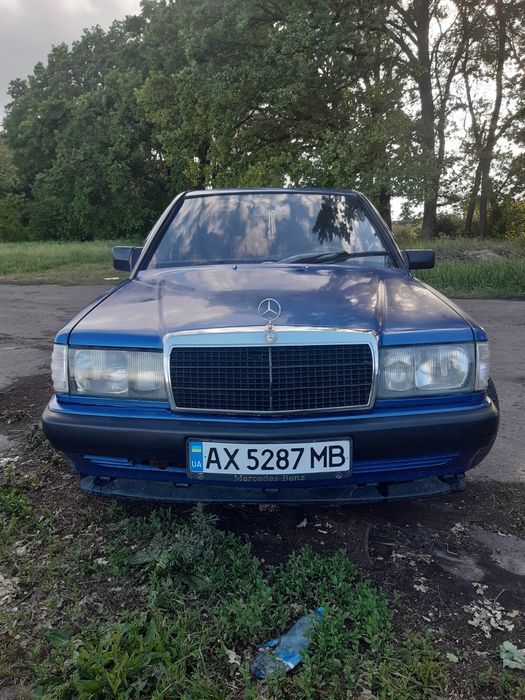 Mercebes-Benz,  Е 201 w190 газ-бенз  2.0 л