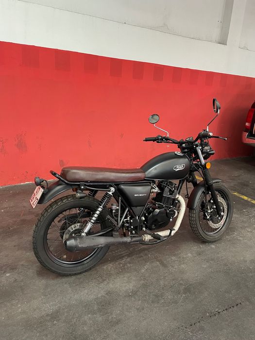 Mash Seventy 125 cm3