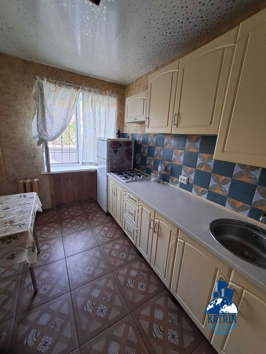 Продам 2 кімнатну квартиру пр. Слобожанський з ремонтом меблями технік