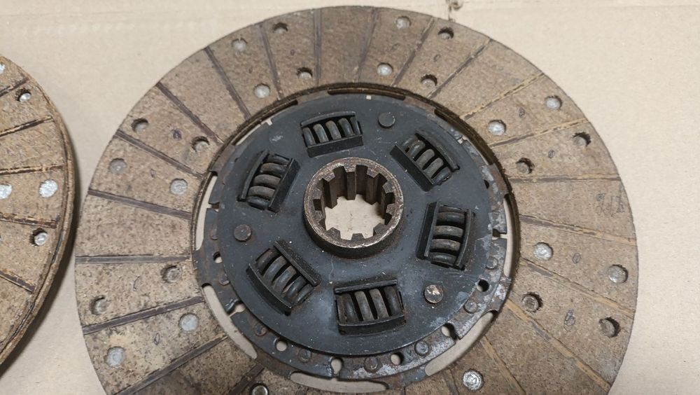 Фередо диск сцепления ГАЗ 21 ГАЗ 24 Волга НОВЫЕ ссср