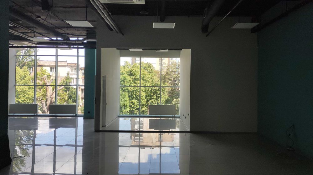 Сдам офисное помещение метро Шулявка