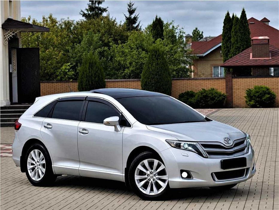 продаю  авто TOYOTA