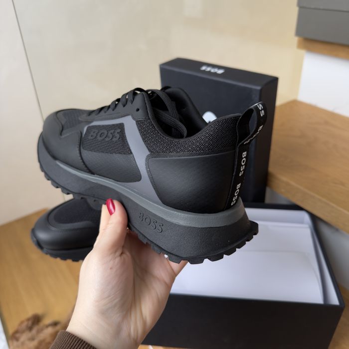 Hugo Boss кросівки кроссовки 44 розмір ( маломірить на 43)