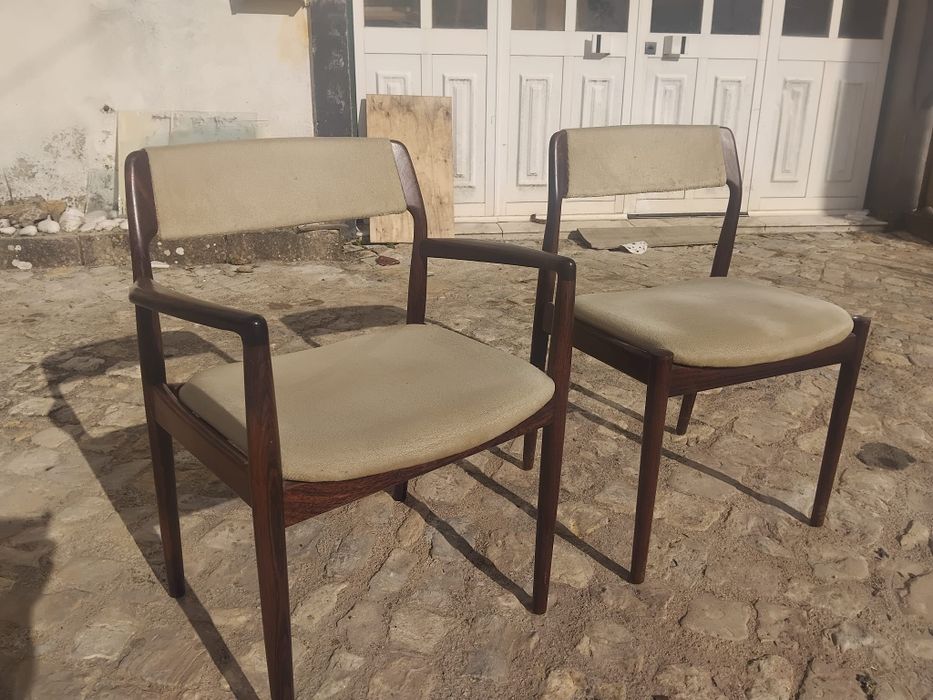 Cadeiras vintage em pau santo