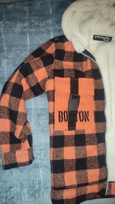 Бомбер , светр , батнік 4 - 6 р