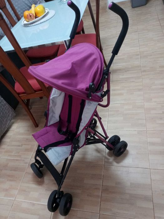 Carrinho de bebe em otimo estado