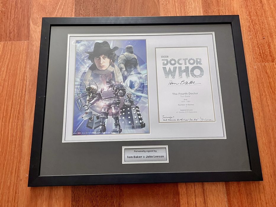 Poster Dr. Who autografado